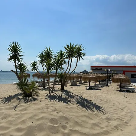 аппартамент в триумфе святой влас 300м от моря, бассейн. * Свети-Влас