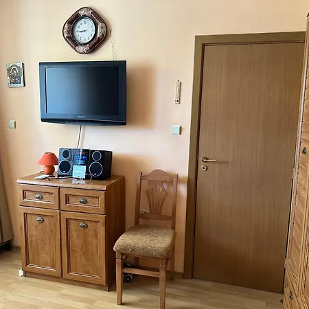 Apartment аппартамент в триумфе святой влас 300м от моря, бассейн.