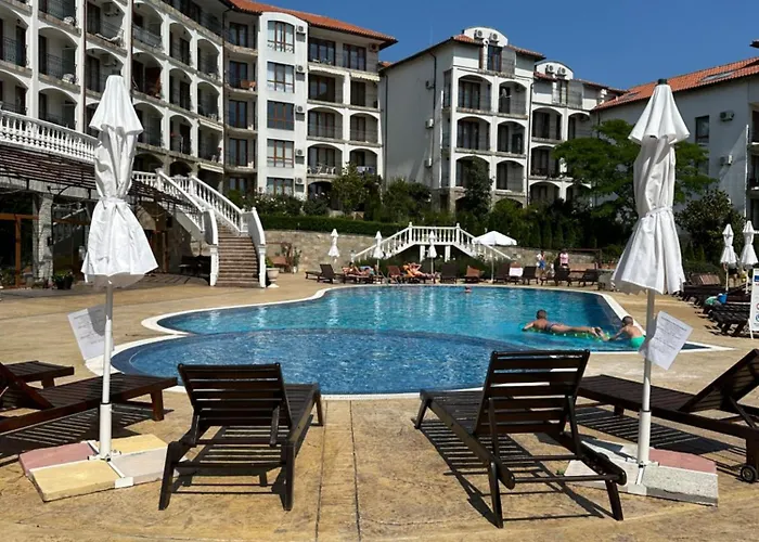 Lägenhet аппартамент в триумфе святой влас 300м от моря, бассейн. Sveti Vlas