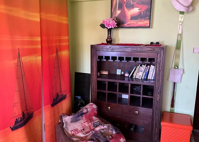 Lägenhet аппартамент в триумфе святой влас 300м от моря, бассейн. *